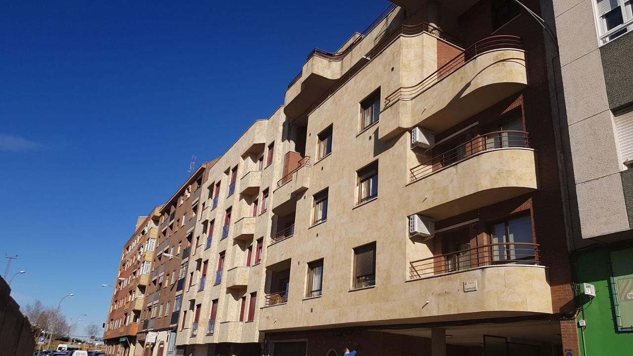 Apartamentos Anita 萨拉曼卡 外观 照片