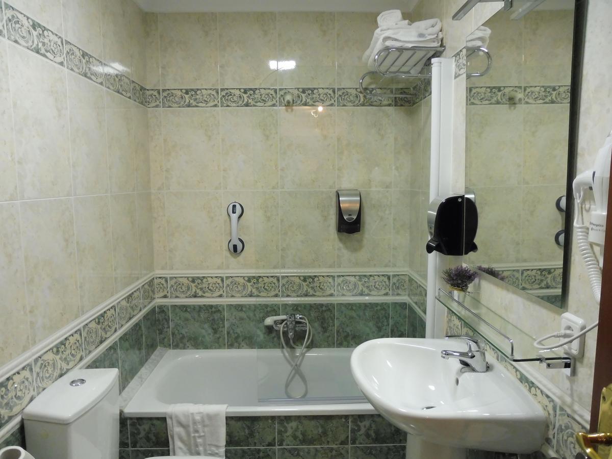 Apartamentos Anita 萨拉曼卡 外观 照片