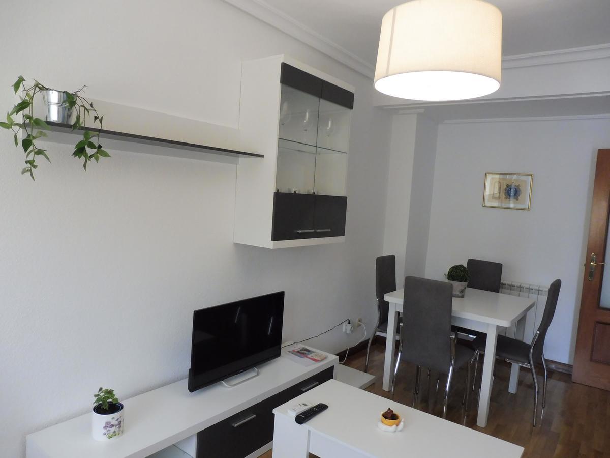 Apartamentos Anita 萨拉曼卡 外观 照片
